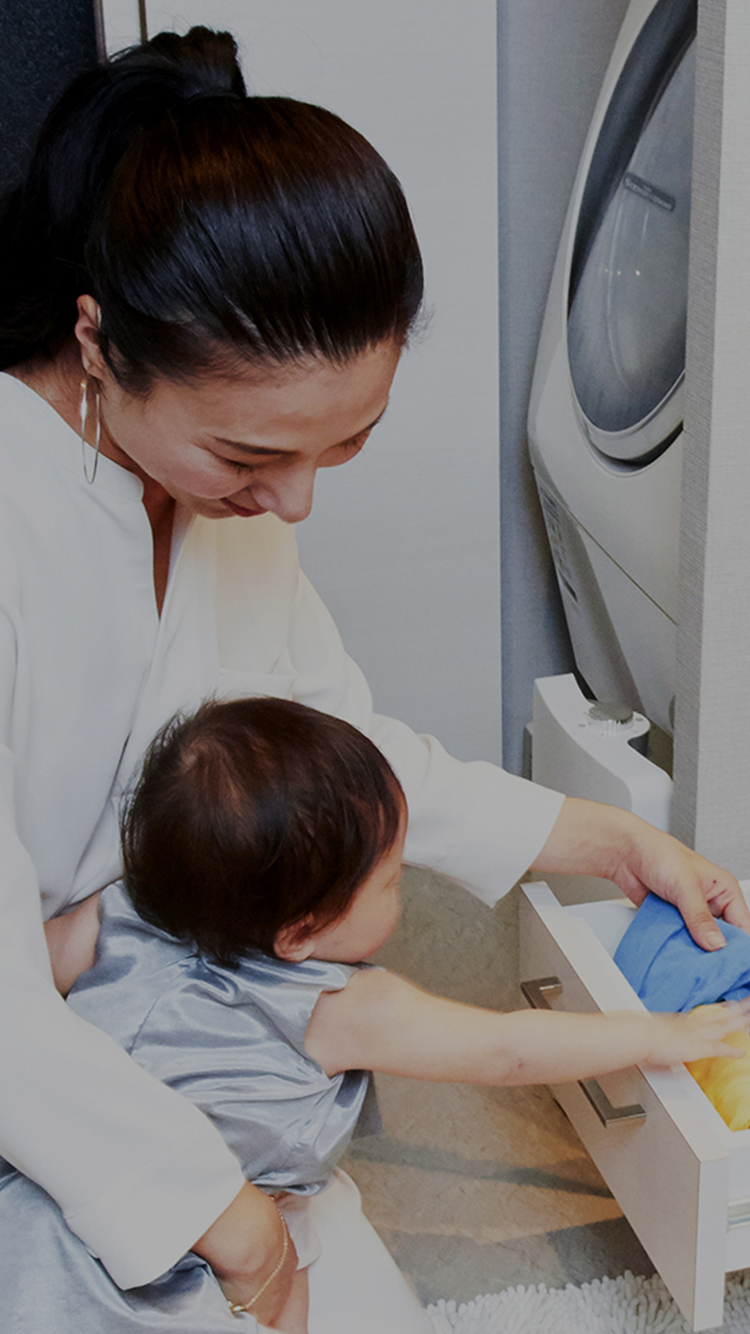 子どもも一緒にお片付けを楽しめる、工夫された収納スペース